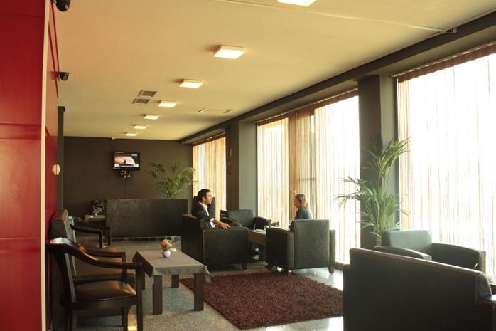 Royal Park Hotel Baku Ngoại thất bức ảnh